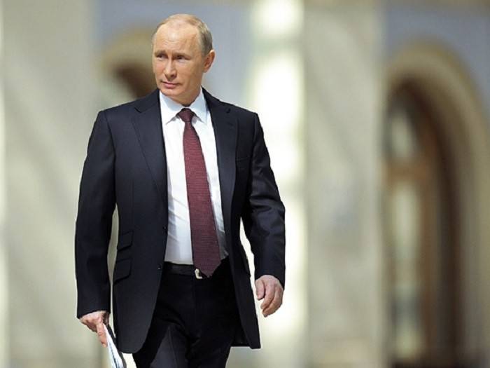 Для чего Запад преследует Путина