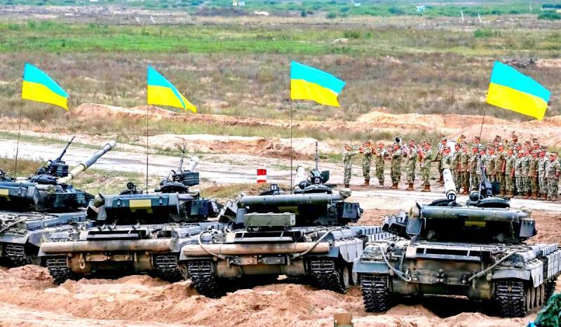 Переброской войск на запад Киев закрыл себе дорогу в НАТО