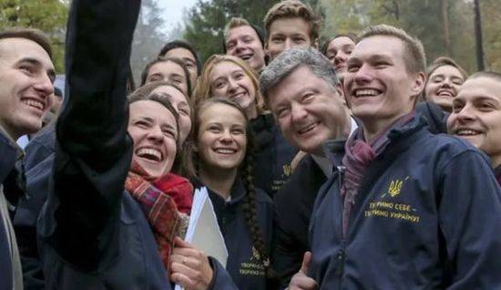 СМИ Украины еле выплыли из дыма от кемеровского пожара