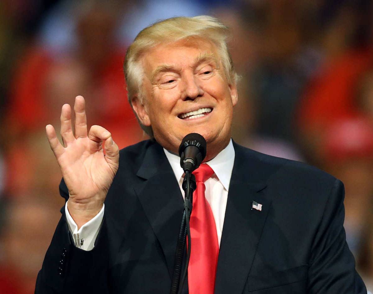 Приглашение отравлено: Зачем  Трамп зовет  Путина в Белый дом?
