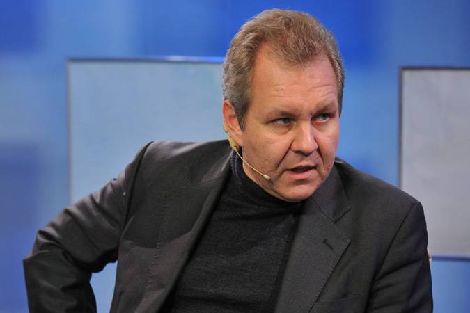 Иноземцев о «расколе России»: Запад дал намек совсем другого плана