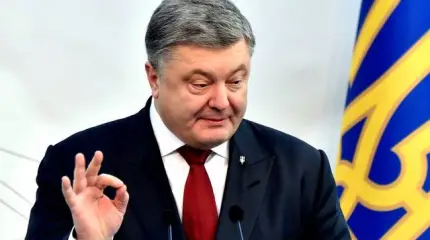 Порошенко выступил с хамским обращением к Путину и россиянам