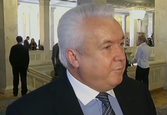 Олейник отреагировал на бред Ларисы Ницой о Красной армии