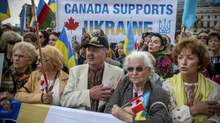 Канада-Украине: вышиванки бесплатно, остальное за деньги