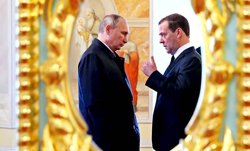 Новое правительство России: Кого снимет Путин