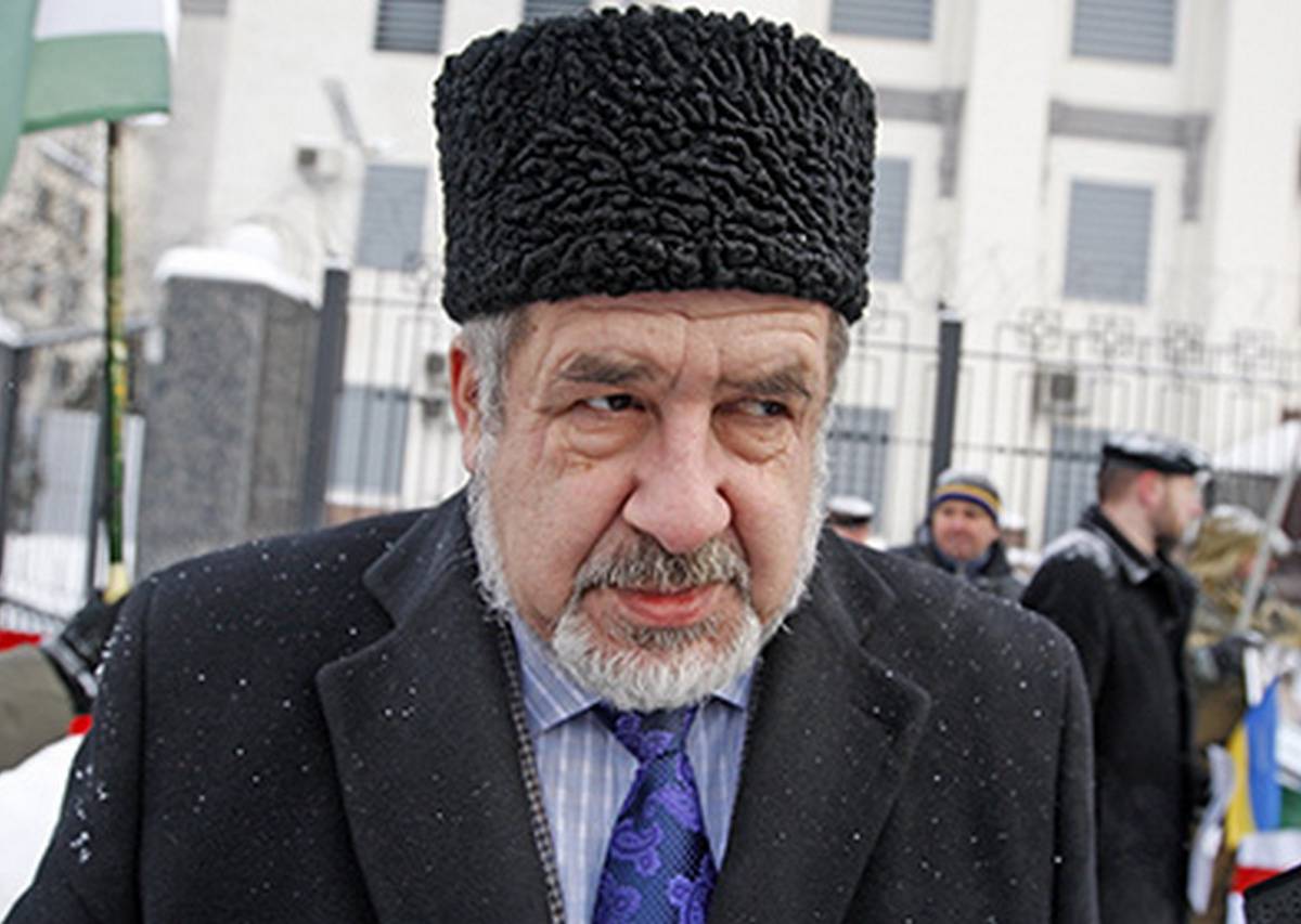 Не узнать нынче верного ленинца, Рефата Чубарова...
