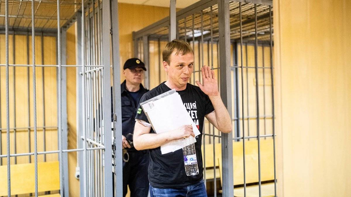 Перестройка 2.0: Кому понадобилась мутная история с Голуновым?