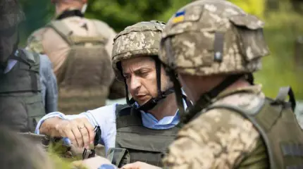 Зеленский даст команду Кремлю остановить войну в Донбассе