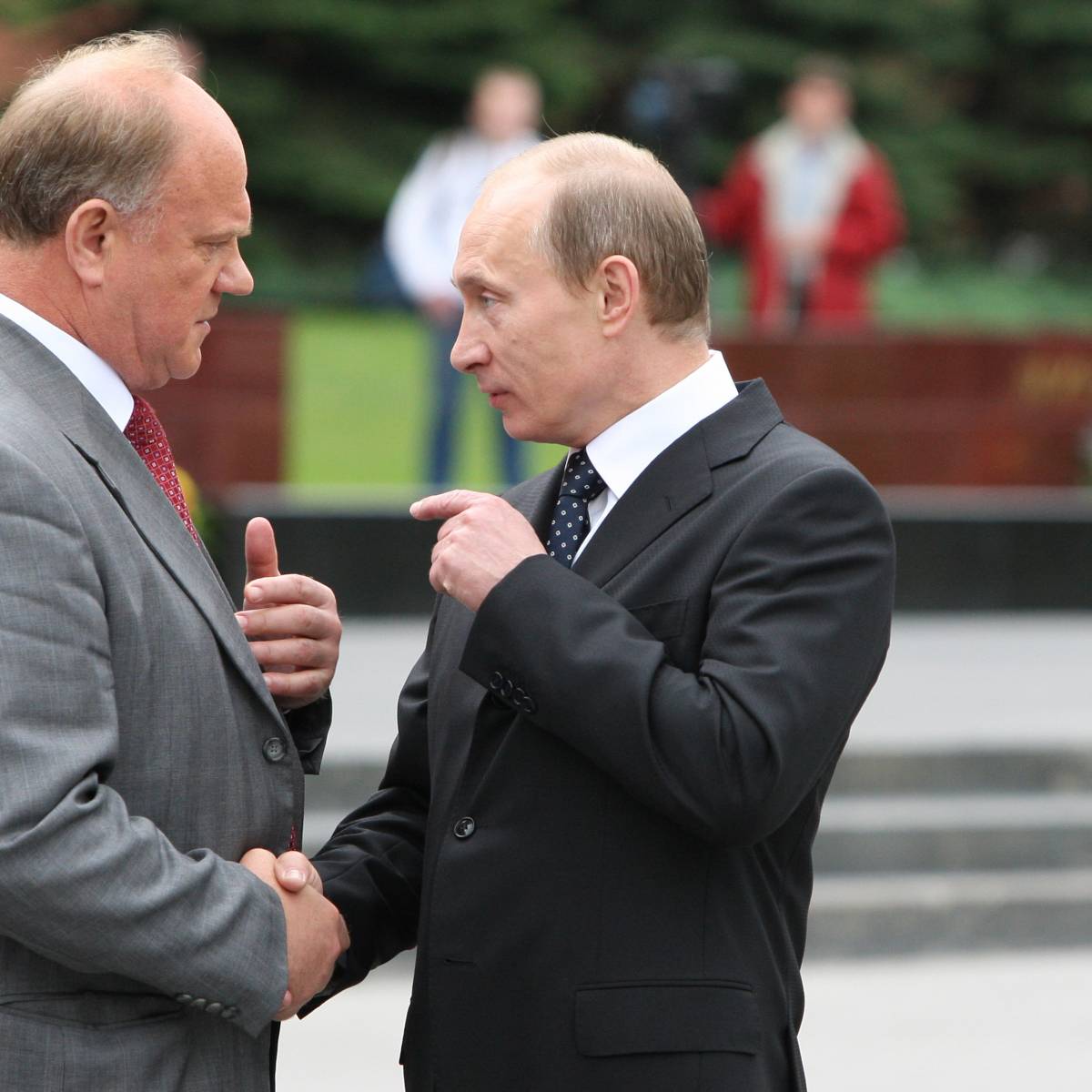 Зюганов рассказал, какие у него сейчас отношения с Путиным
