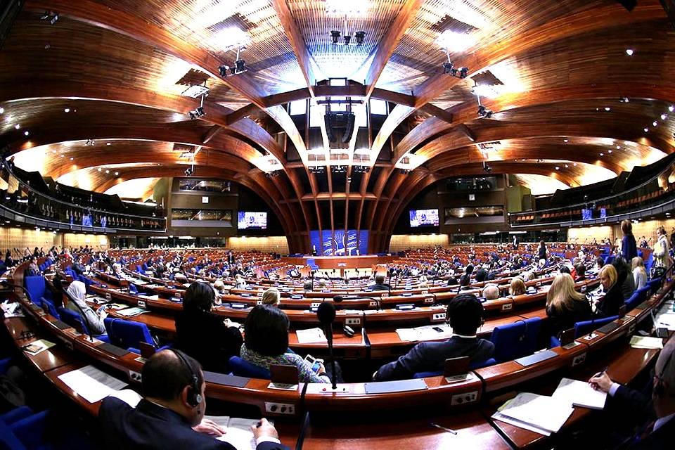 Россию восстановили в ПАСЕ, Украина покинула организацию