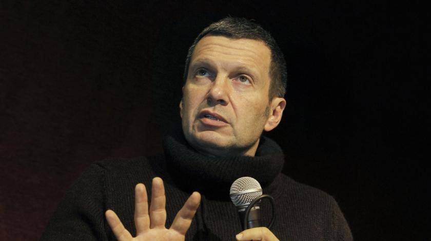 Сорвался в штопор: Соловьев высмеял нецензурную речь Порошенко на митинге