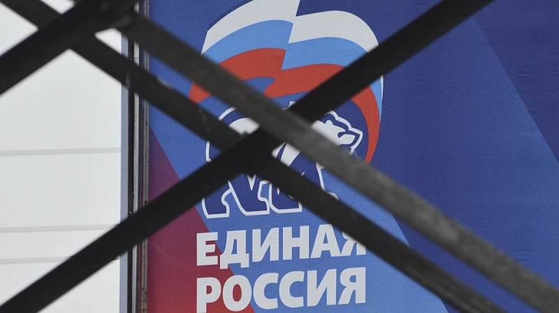 «Иван, партийной принадлежности не помнящий». О маневрах кандидатов от ЕР