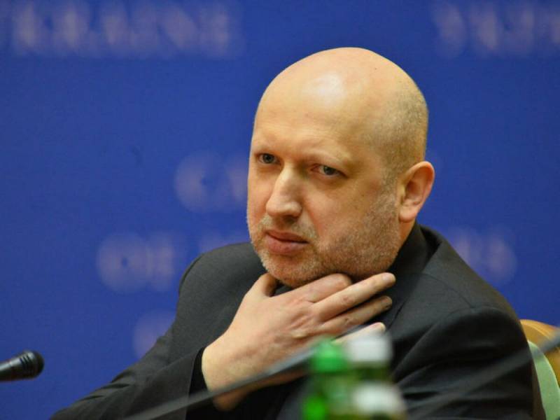 Турчинов: Украина уничтожит Крымский мост за считанные минуты