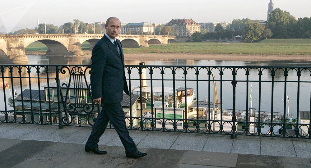 В Дрездене решили водить экскурсии по путинским местам