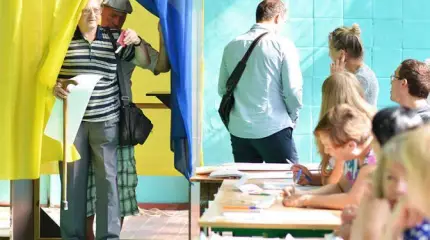 Новой парламент Украины: курс старый — на войну с Россией