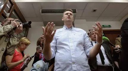 Почему опальный Навальный не трибун народа – а ловкий костыль власти