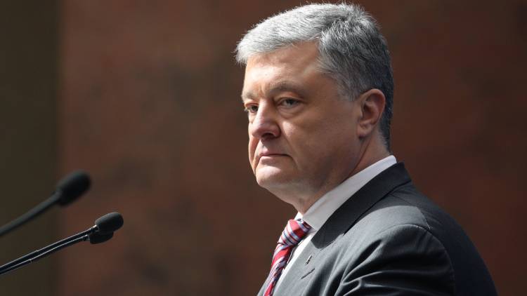 Панама возбудила уголовное дело против Петра Порошенко