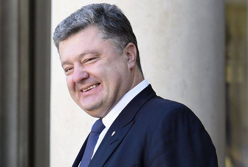 Порошенко вернулся на Украину под покровом ночи и в обстановке секретности