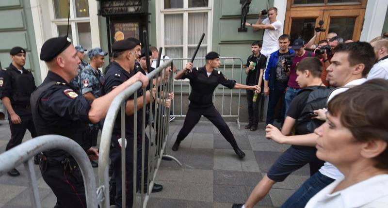 Мертвые догмы несистемной оппозиции