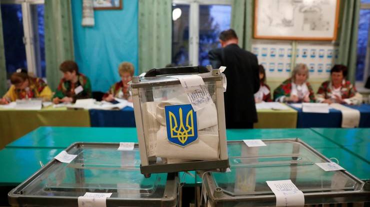 Обманутый член избиркома рассказал, почем скупали голоса на выборах в Раду