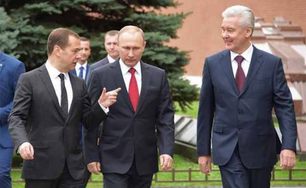 Путину реально сконструировать двухпартийную систему за 10-12 лет