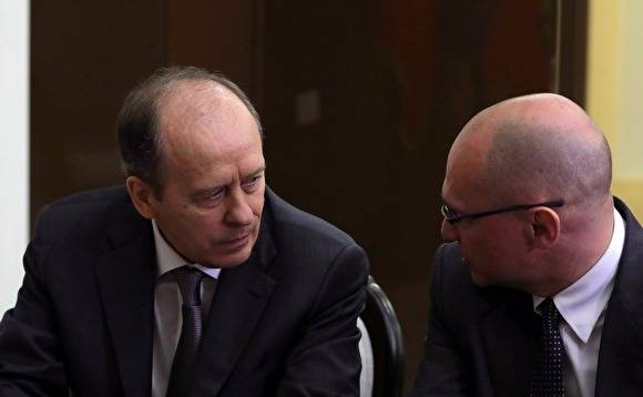 Ставка на грубую силу: АП боится вызвать недовольство силовиков
