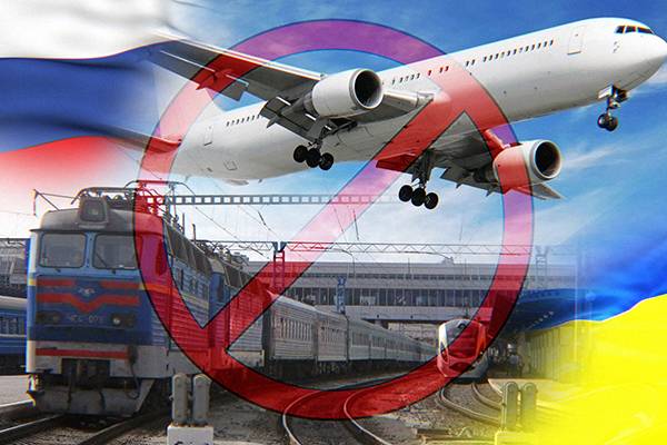 Удар по интересам украинцев: в Раде хотят вернуть авиа и ж/д сообщение с РФ