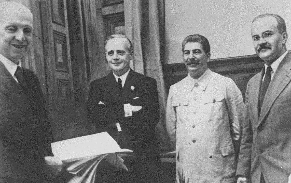 Пакт 1939-го: 80 лет геополитической бомбе Европы