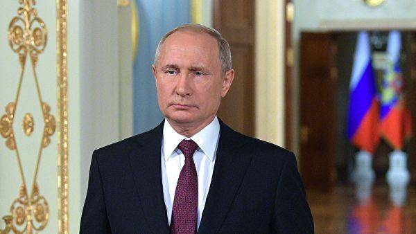 Лавровый венок для Путина