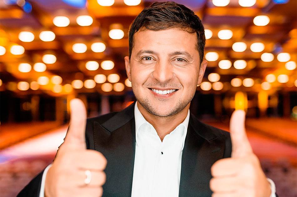 Зеленский хочет вернуть русский язык на Украину