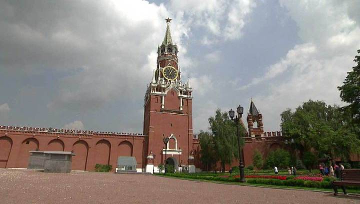 Кремль сдает перед Западом авторитет России, завоеванный в 1945-м