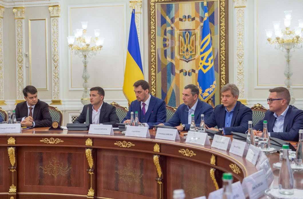 Украинский Кабмин – все наперечет манкурты