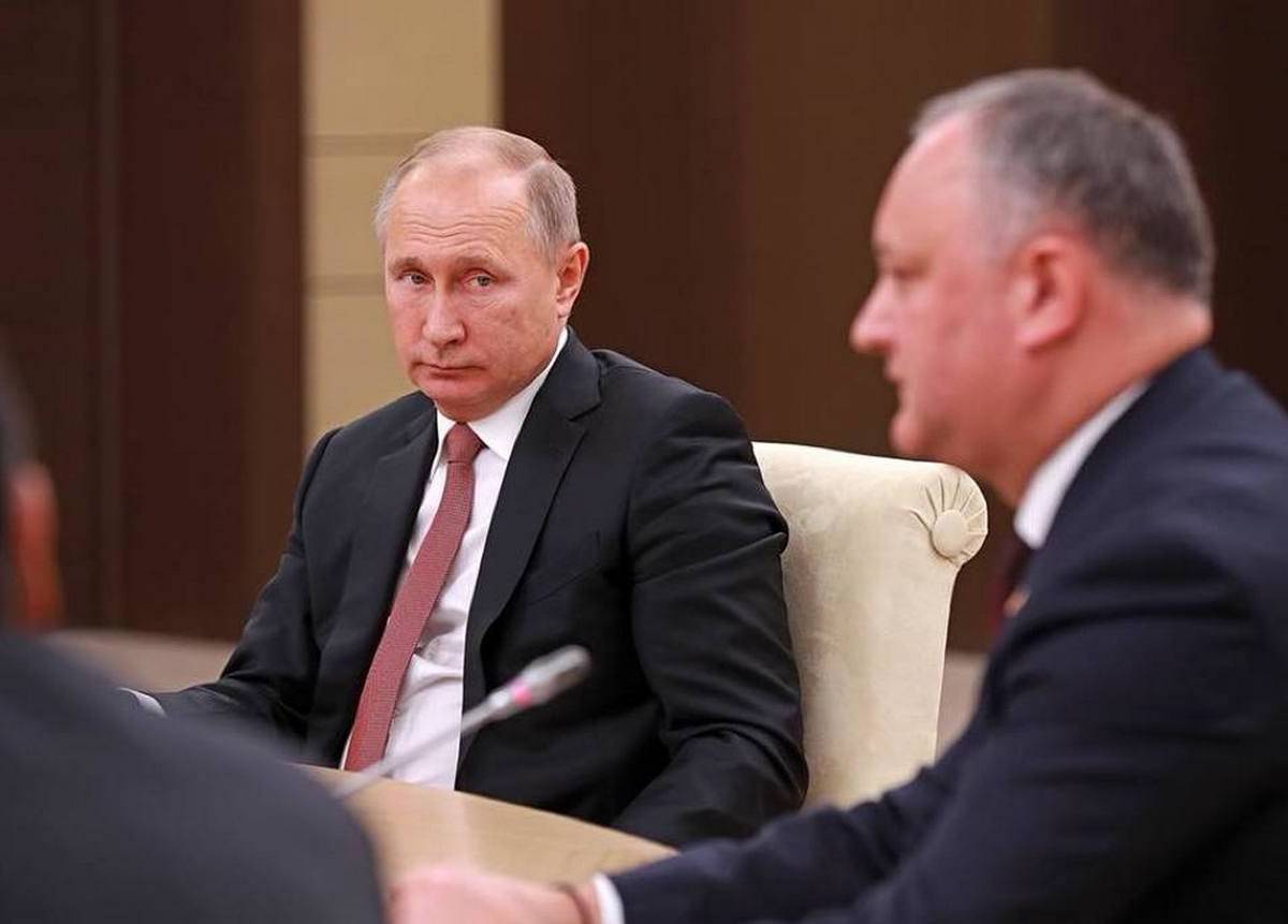 За что Россия платит двум Молдавиям?