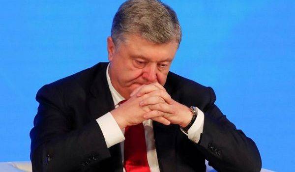 Порошенко наконец-то явился на допрос в ГБР