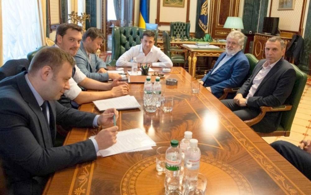 Компромисс Гончарука с Коломойским — это цветочки на дороге к траншам МВФ