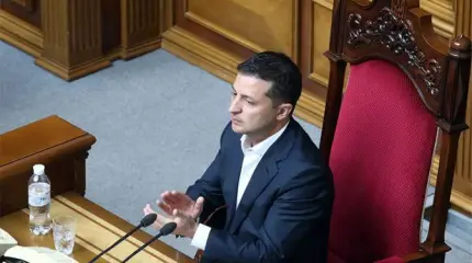 Зеленский затеял новую игру с Кремлем