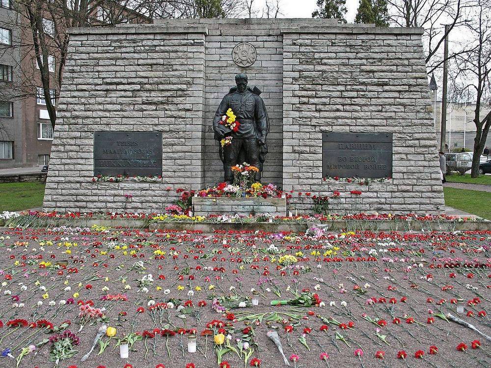 Эстония отрицает освобождение страны Красной Армией