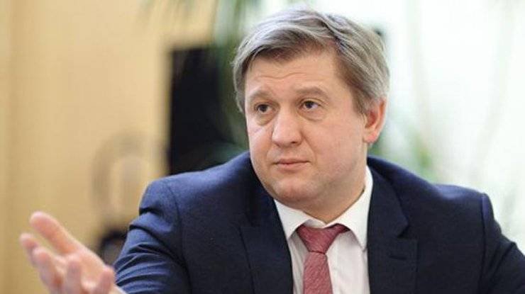 Разлад в команде Зе: Данилюк подал в отставку из-за Богдана и Коломойского