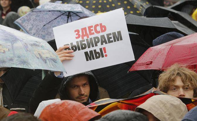 Запад мог вмешаться в российские выборы, если бы они были
