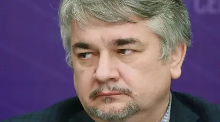 Ищенко привел два объяснения перфоманса Зеленского с пулей в ООН