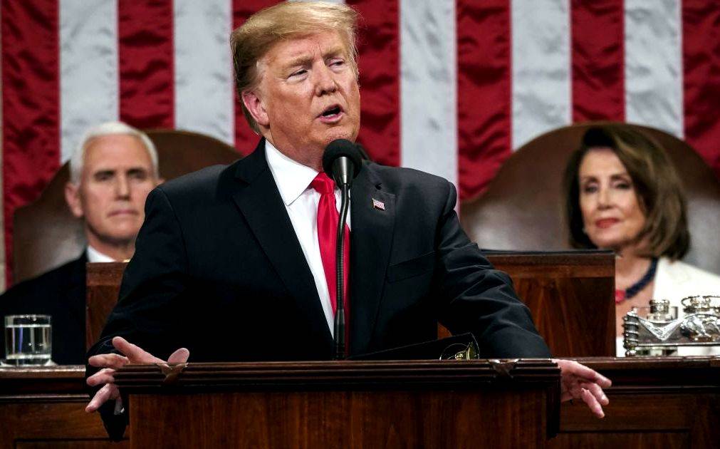 Трамп против демократов: Битва за «престол» набирает обороты