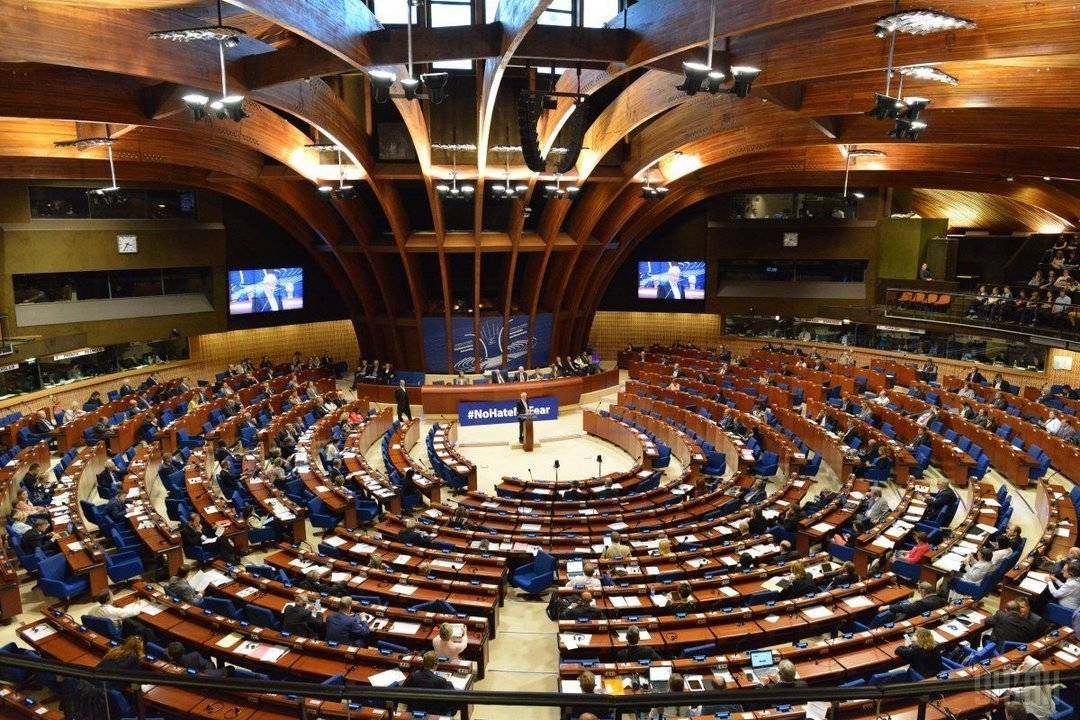 Нормализация отношений с РФ в ПАСЕ: Украина выбрала зигзагообразный курс