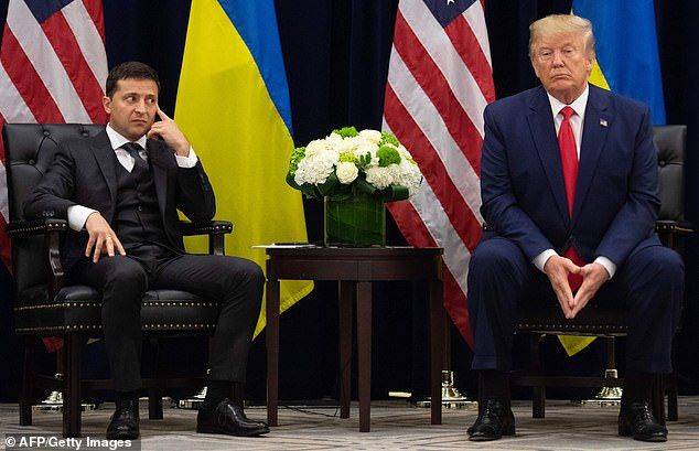 Итоги недели: почему Зеленского прозвали «Моникой Зелински»