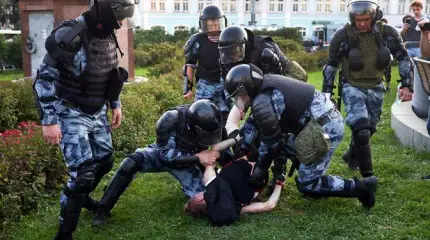 Запад думает, как наказать Кремль за массовые побоища в Москве