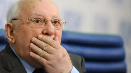 "Горбимания" и "горбифобия": короткий путь от "спасителя" к "могильщику"