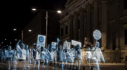 Сетевая масса неспособна противостоять власти в офлайне