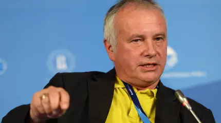 Александр Рар о расколе Запада: "Европу сжимают, как булку"