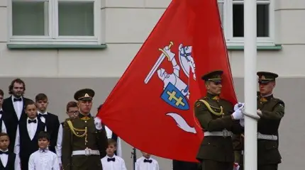 Литва дружбе с Беларусью предпочитает создавать линию фронта