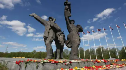 Решение по памятнику Освободителям в Риге: Латвия не подумала о реакции РФ