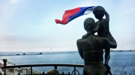 Одесситы обрушили эфир украинского телеканала из-за сноса барельефа Жукова